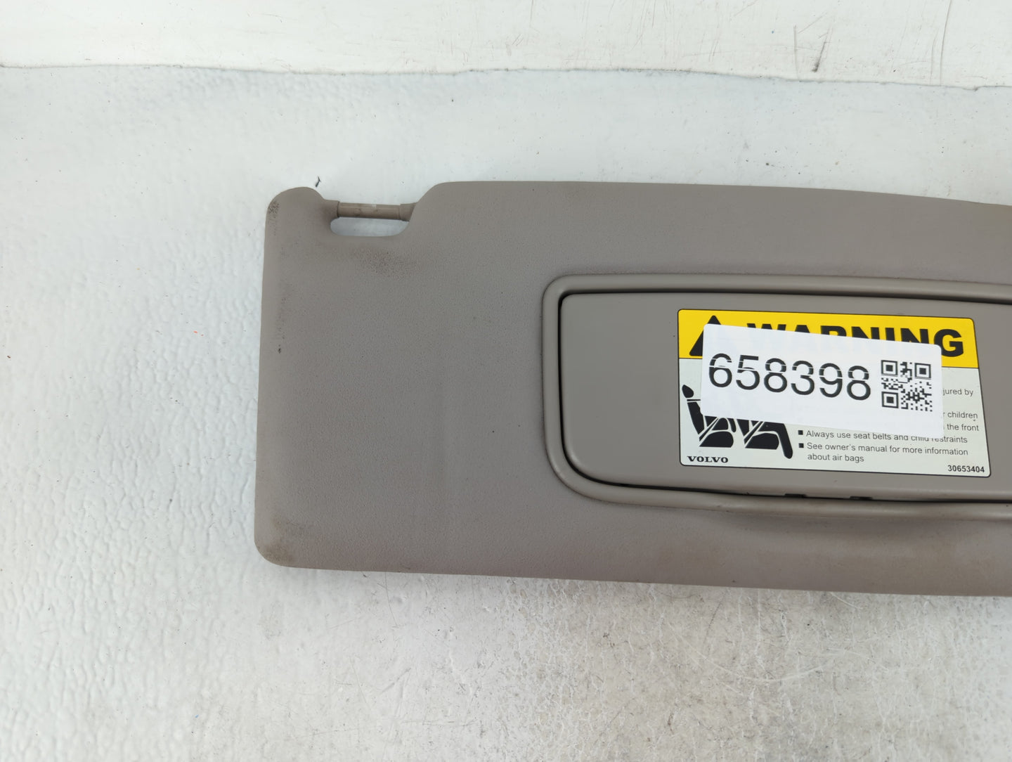 2004-2006 Volvo S40 Sun Visor Shade Replacement Passenger Right Mirror Fits Fits 2004 2005 2006 OEM Used Auto Parts - Oemuse