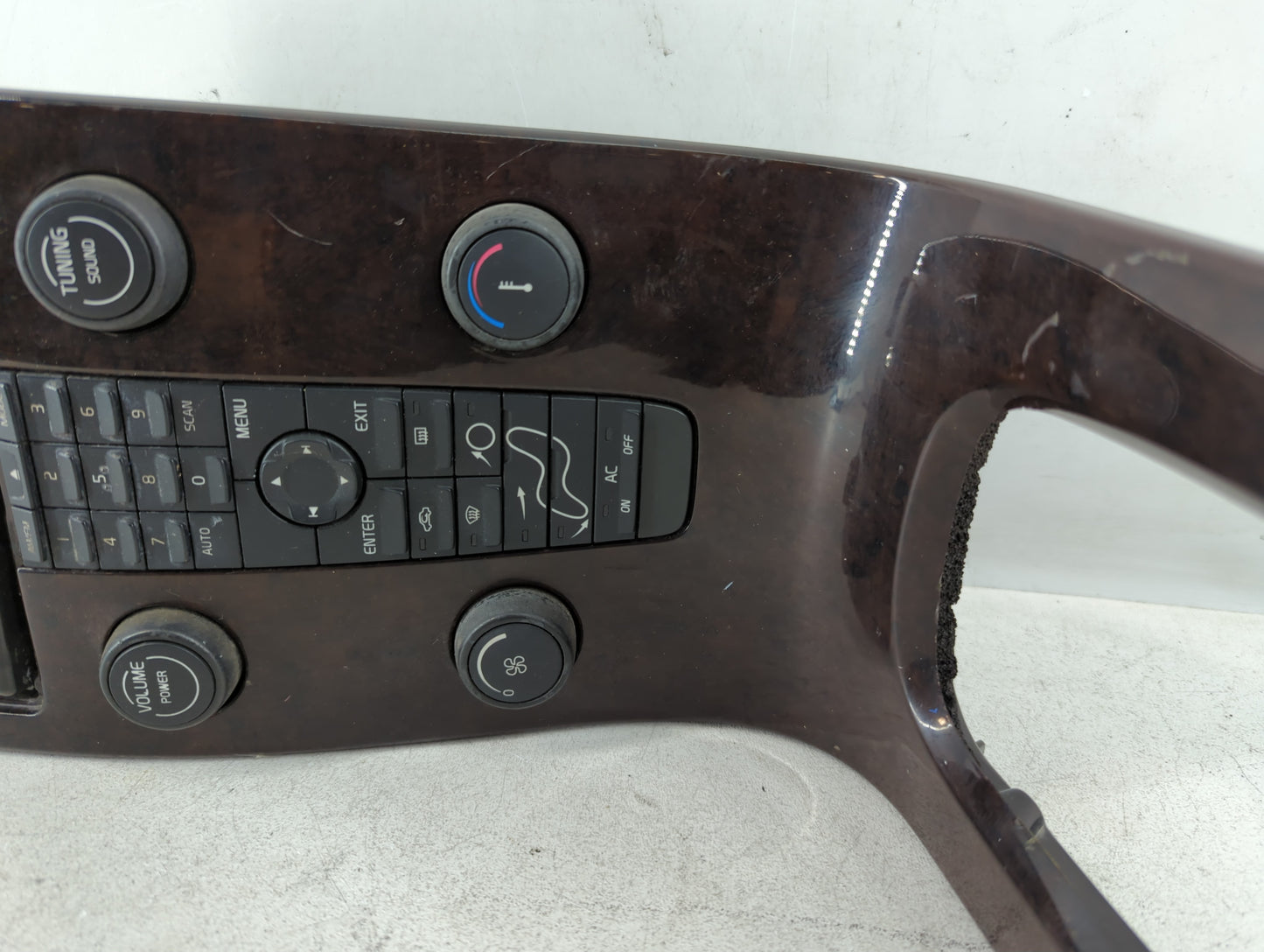 2004-2006 Volvo S40 Radio Control Panel - Oemusedautoparts1.com