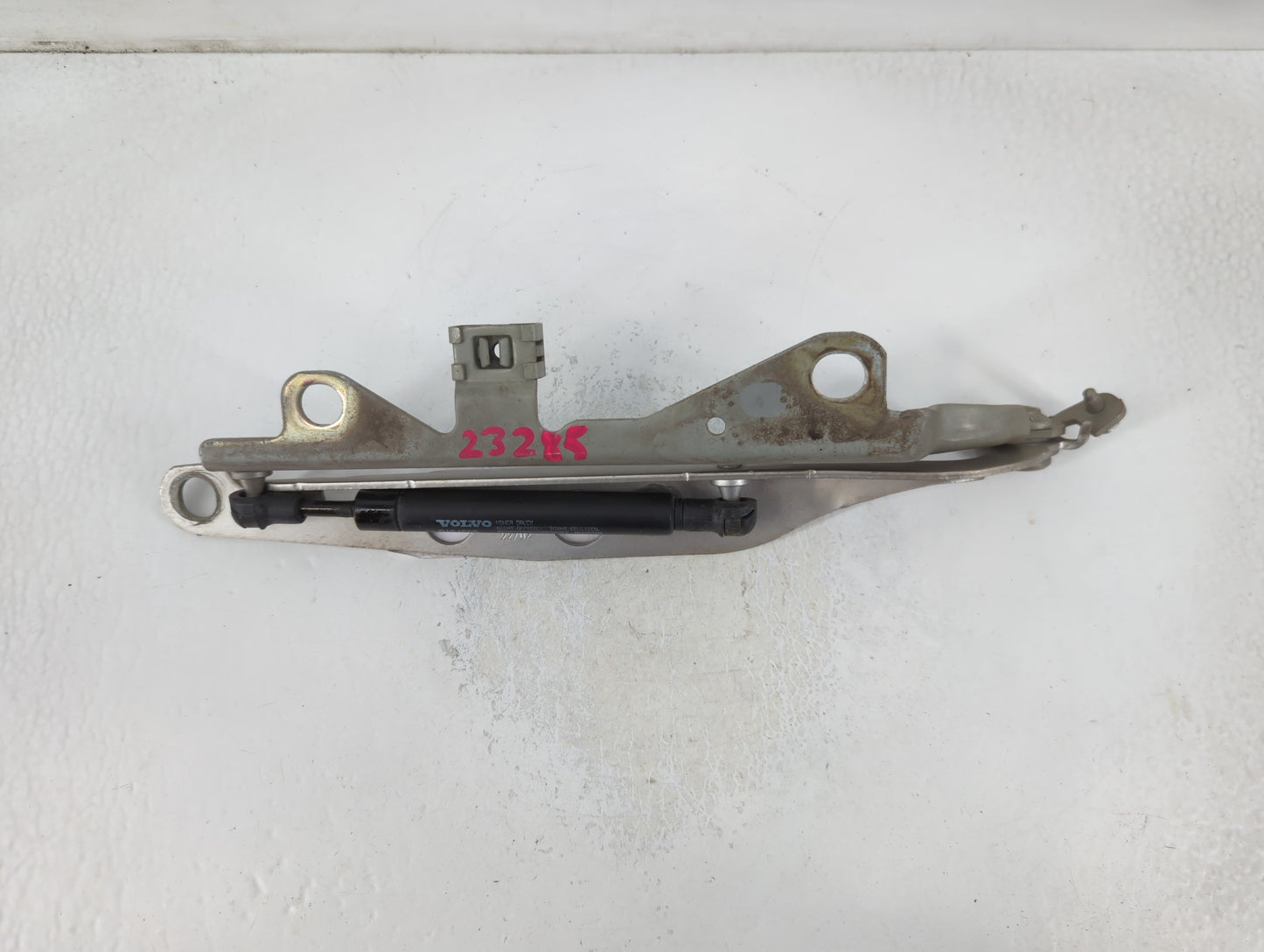2005 Volvo S80 Driver Left Hood Hinge - Oemusedautoparts1.com
