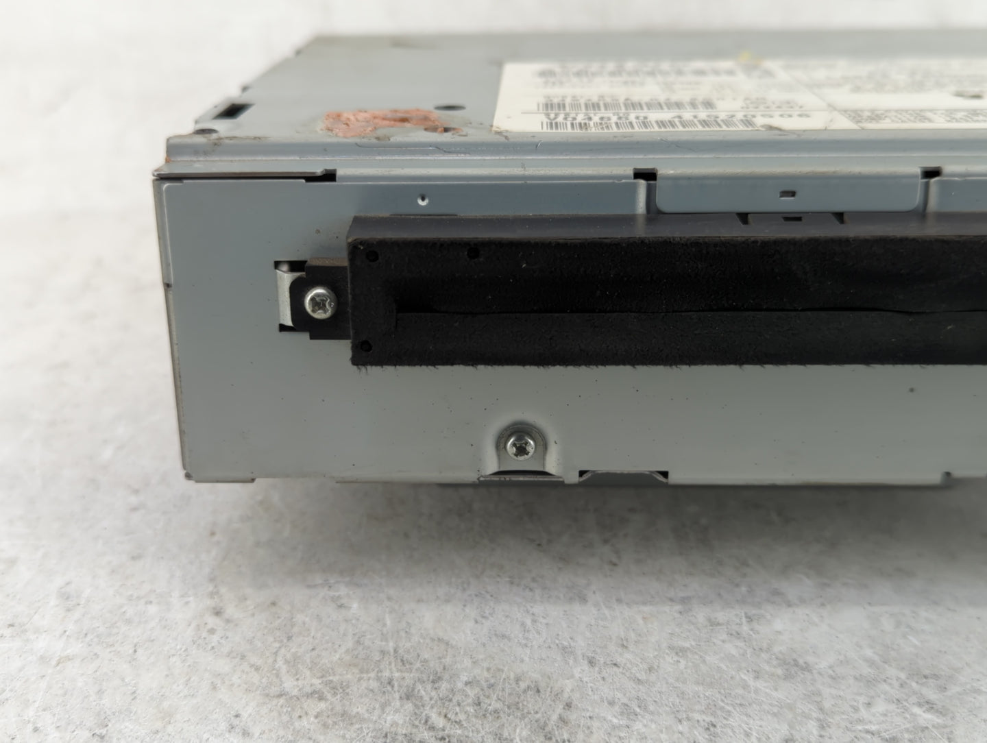 2005 Volvo V40 Radio AM FM Cd Player Receiver Replacement P/N:30679250-1 Fits Fits 2004 2006 2007 OEM Used Auto Parts - Oemu