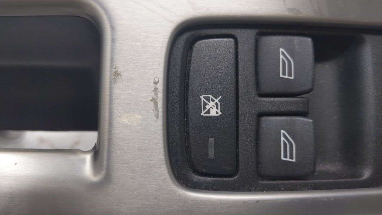 2005 Volvo V40 Master Power Window Switch Replacement Driver Side Left Fits OEM Used Auto Parts - Oemusedautoparts1.com