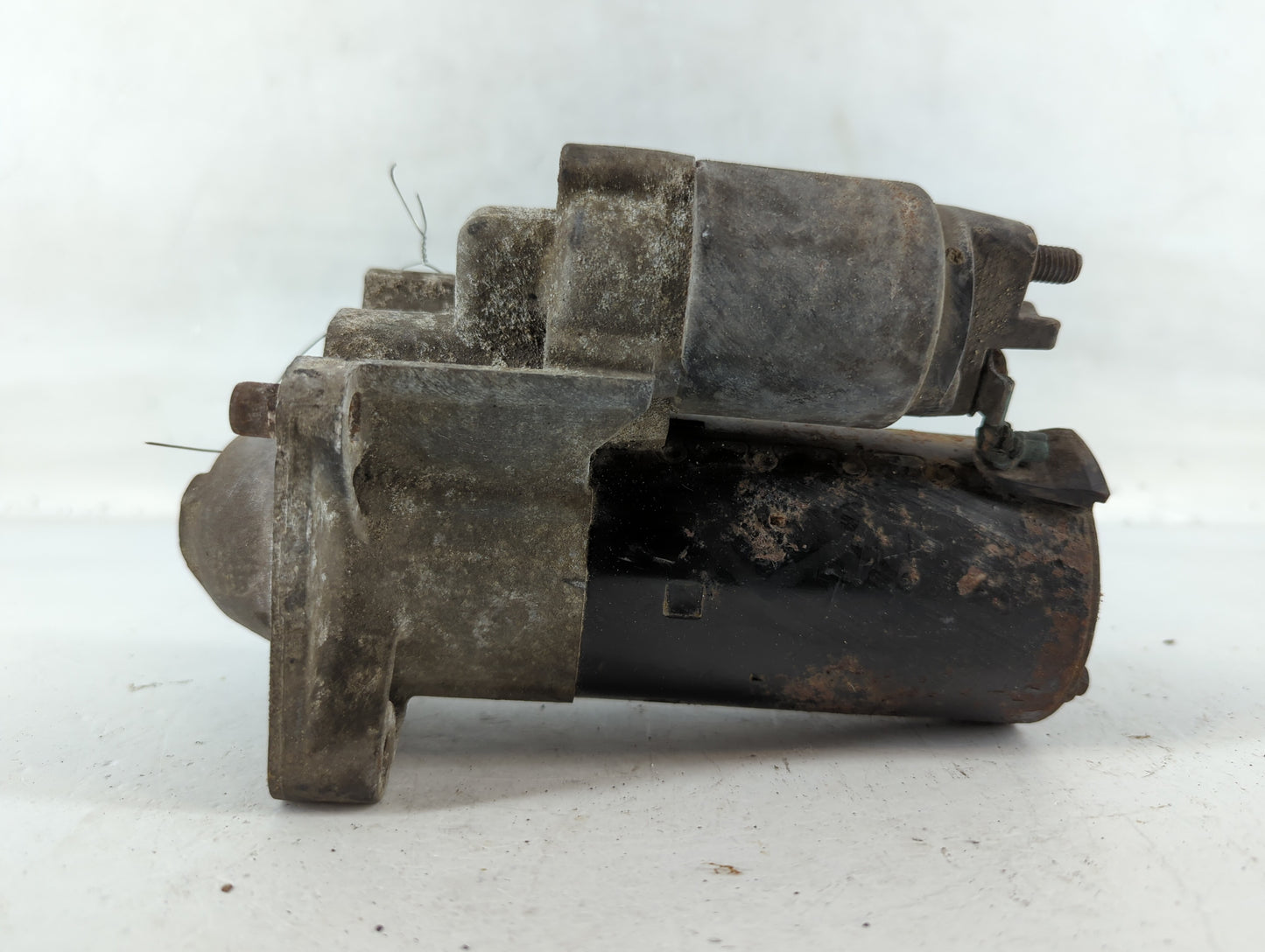 2005 Volvo V40 Car Starter Motor Solenoid OEM Fits Fits 2004 2006 2007 2008 2009 2010 2011 2012 2013 2014 2015 2016 OEM Used
