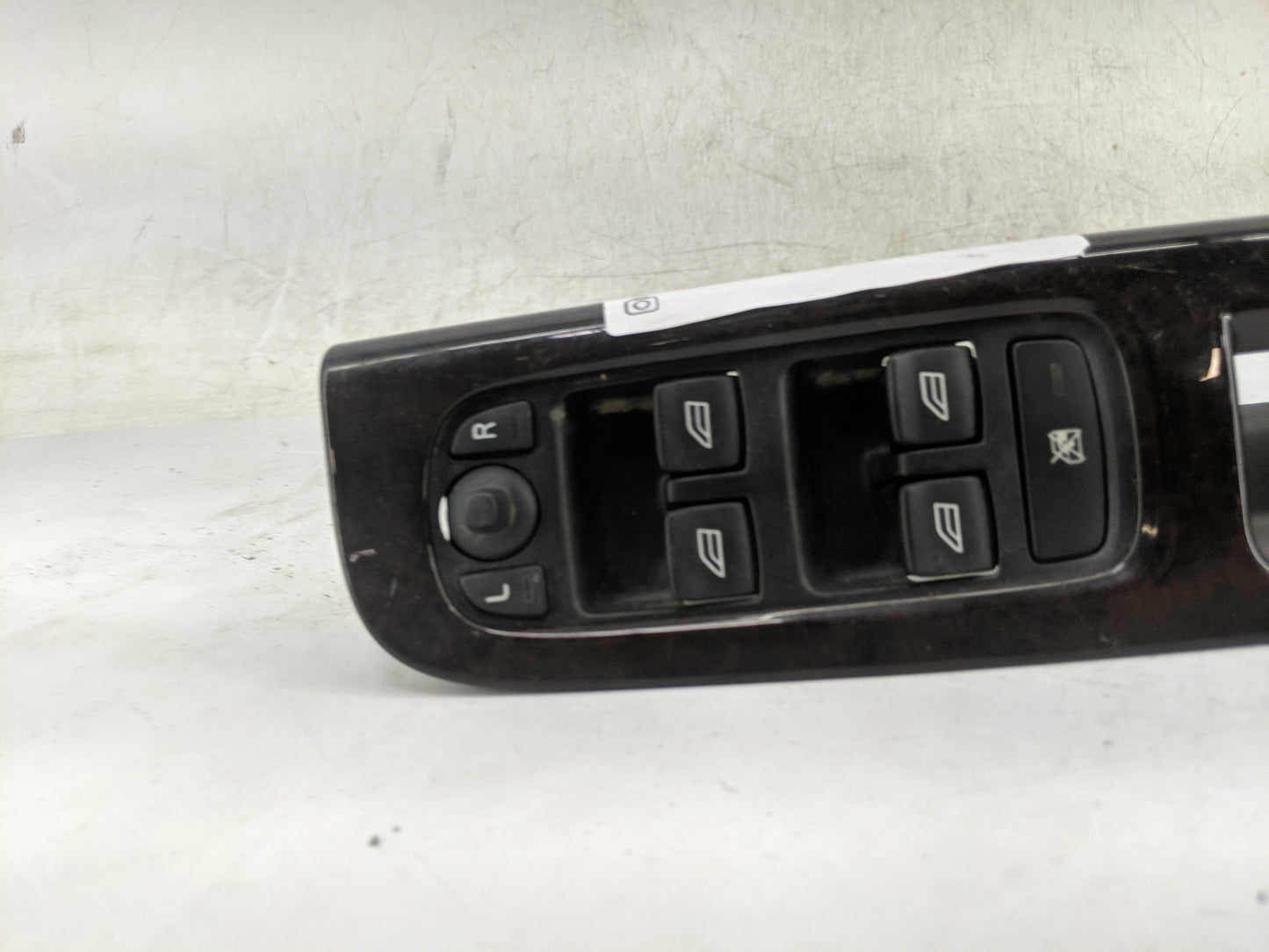 2005-2006 Volvo V50 Master Power Window Switch Replacement Driver Side Left P/N:30773427 30773428 Fits Fits 2004 2005 2006 O
