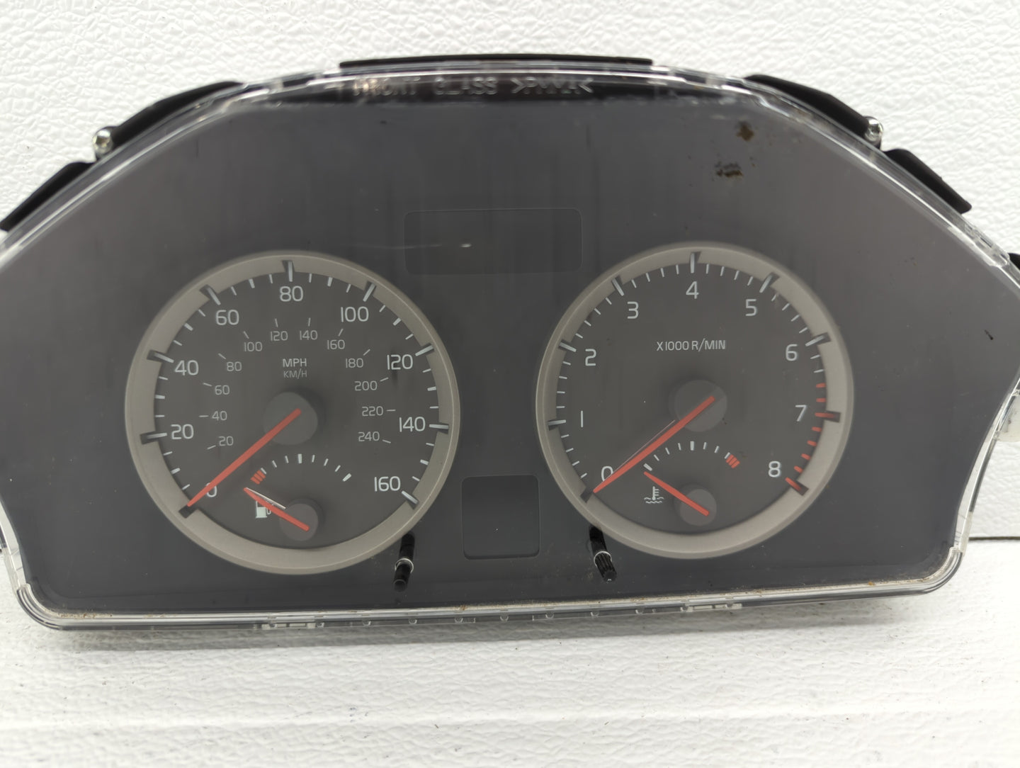 2005-2007 Volvo V50 Instrument Cluster Speedometer Gauges P/N:30710072 30728646, 30786345, 30669184 Fits Fits 2004 2005 2006