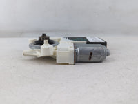2005 Volvo V50 Passenger Front Right Power Window Motor - Oemusedautoparts1.com