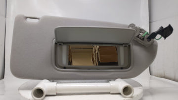 2005 Volvo V70 Sun Visor Shade Replacement Passenger Right Mirror Fits OEM Used Auto Parts - Oemusedautoparts1.com