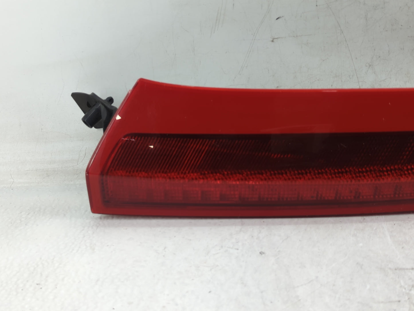2003-2006 Volvo Xc90 Tail Light Assembly Driver Left OEM P/N:30678220 Fits Fits 2003 2004 2005 2006 OEM Used Auto Parts - Oe