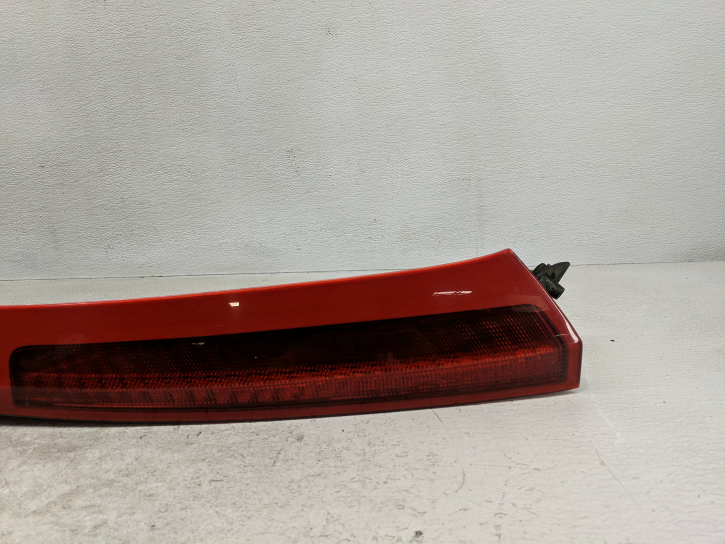 2003-2006 Volvo Xc90 Tail Light Assembly Passenger Right OEM P/N:30678221 Fits Fits 2003 2004 2005 2006 OEM Used Auto Parts 