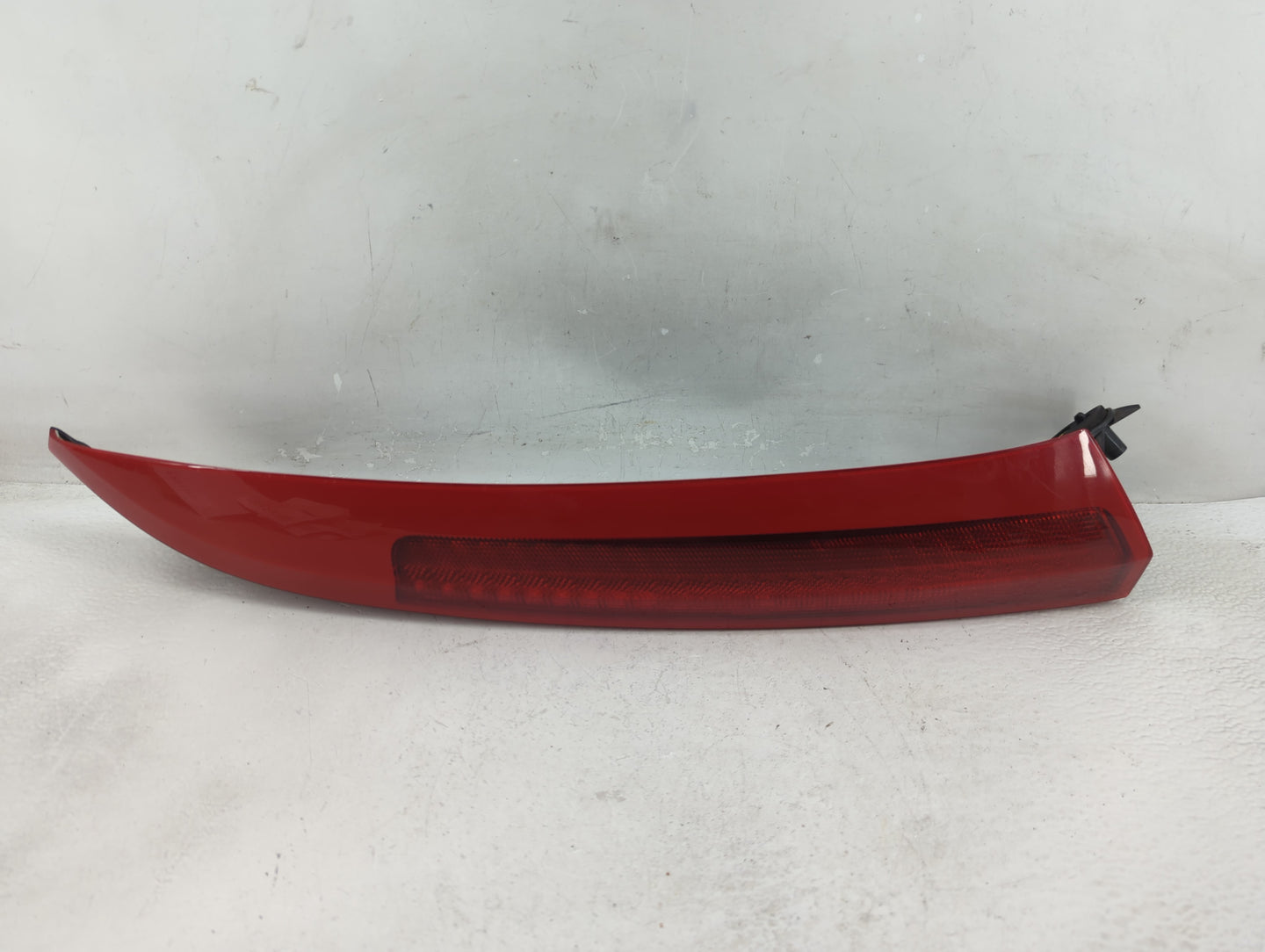 2003-2006 Volvo Xc90 Tail Light Assembly Passenger Right OEM P/N:157618 Fits Fits 2003 2004 2005 2006 OEM Used Auto Parts - 