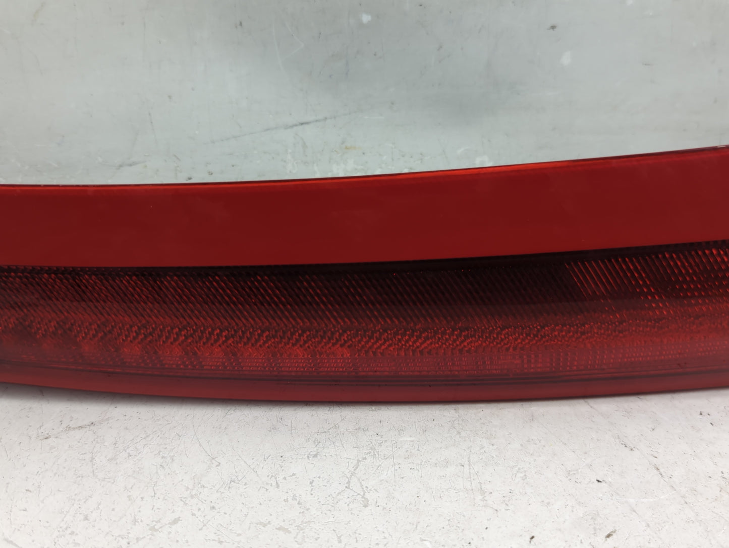 2003-2006 Volvo Xc90 Tail Light Assembly Passenger Right OEM P/N:157618 Fits Fits 2003 2004 2005 2006 OEM Used Auto Parts - 