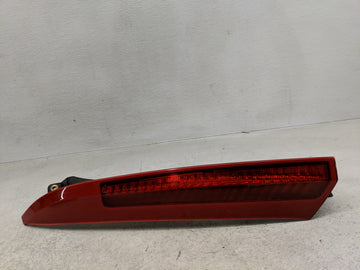 2003-2006 Volvo Xc90 Tail Light Assembly Driver Left OEM P/N:30678220 Fits Fits 2003 2004 2005 2006 OEM Used Auto Parts - Oe