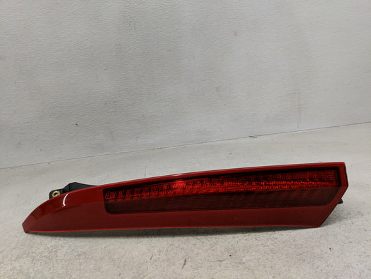 2003-2006 Volvo Xc90 Tail Light Assembly Driver Left OEM P/N:30678220 Fits Fits 2003 2004 2005 2006 OEM Used Auto Parts - Oe