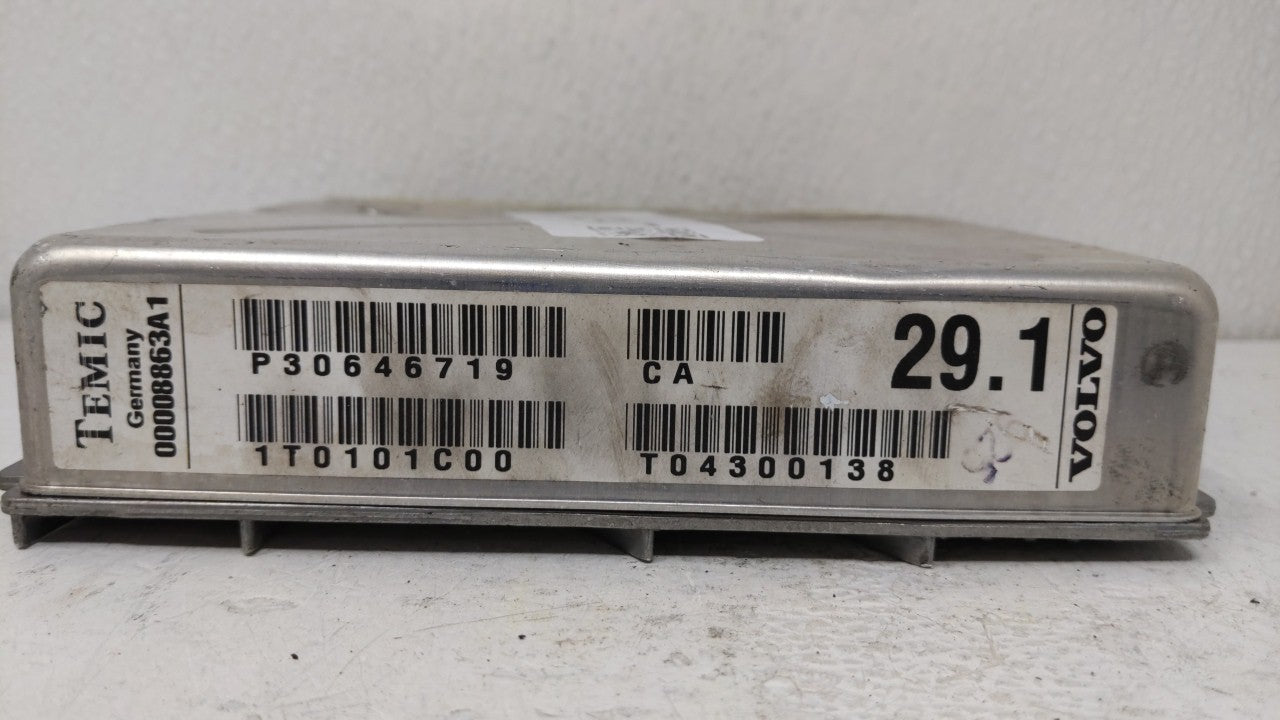 2005-2007 Volvo Xc90 Chassis Control Module Ccm Bcm Body Control - Oemusedautoparts1.com