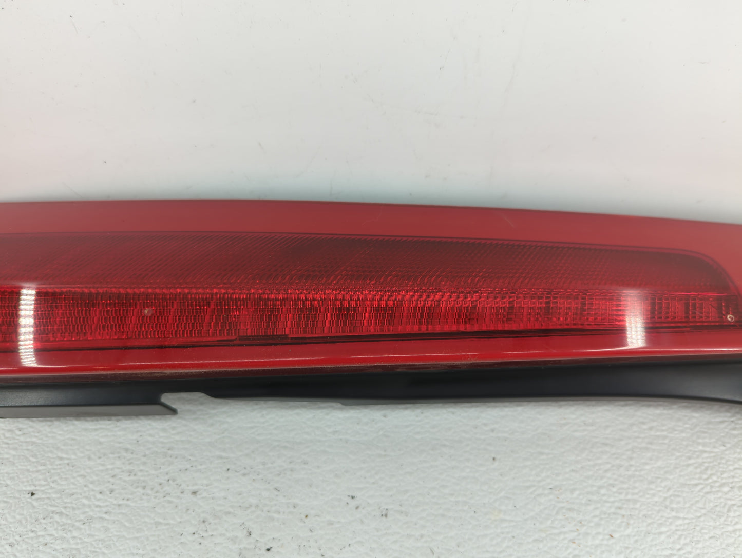 2003-2006 Volvo Xc90 Tail Light Assembly Driver Left OEM P/N:9483771 30678220 Fits Fits 2003 2004 2005 2006 OEM Used Auto Pa
