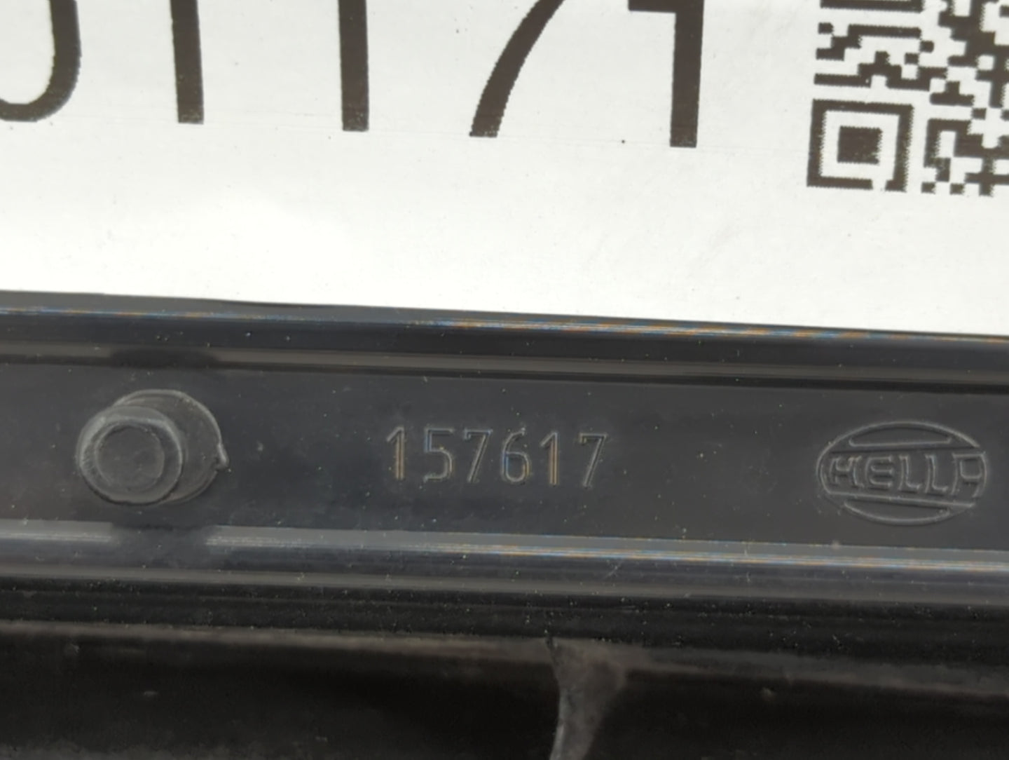 2003-2006 Volvo Xc90 Tail Light Assembly Driver Left OEM P/N:9483771 30678220 Fits Fits 2003 2004 2005 2006 OEM Used Auto Pa