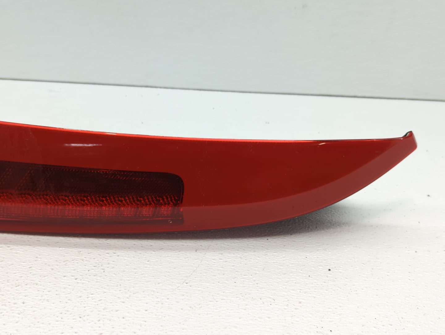 2003-2006 Volvo Xc90 Tail Light Assembly Driver Left OEM P/N:9483771 30678220 Fits Fits 2003 2004 2005 2006 OEM Used Auto Pa