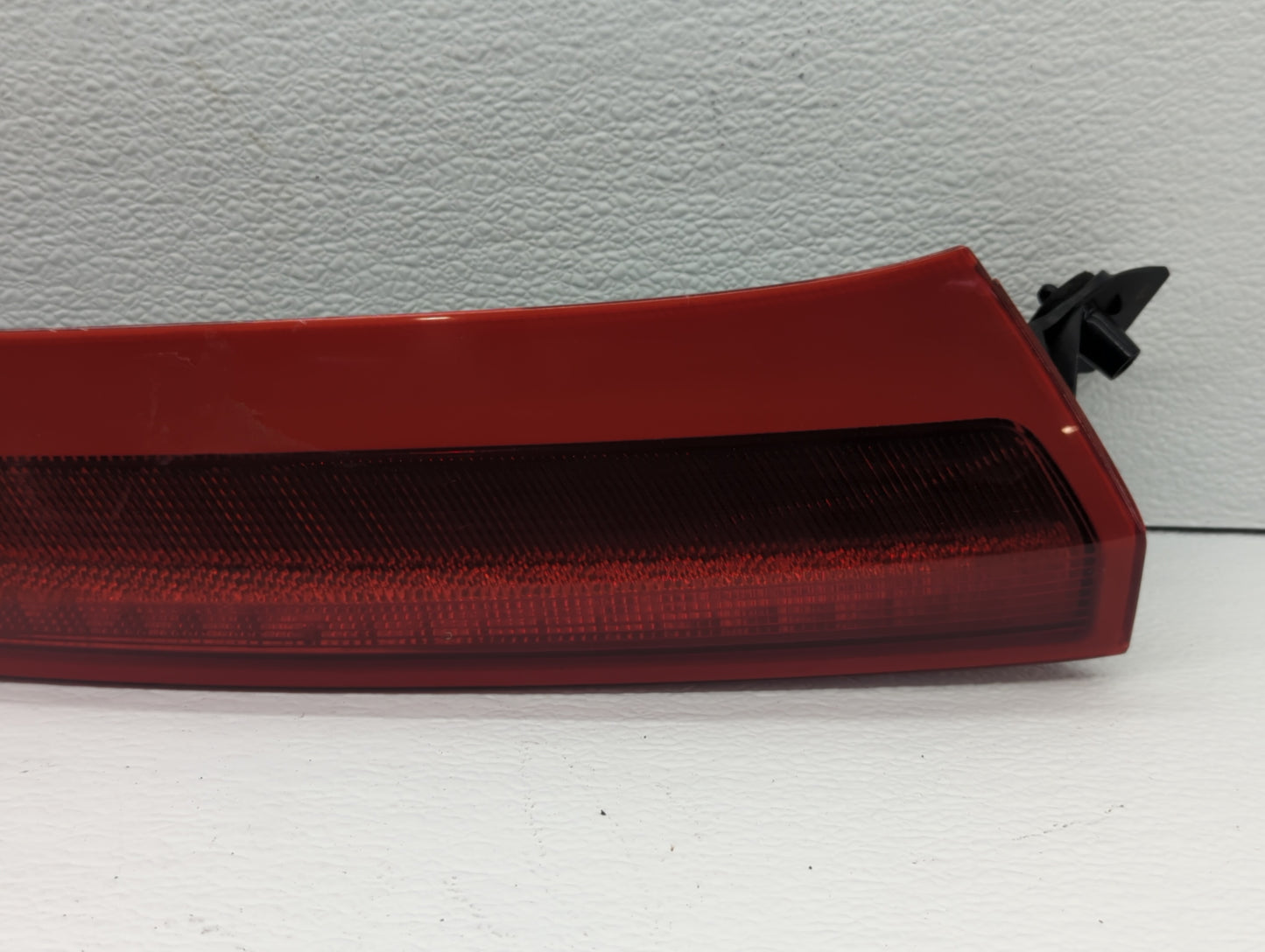 2003-2006 Volvo Xc90 Tail Light Assembly Passenger Right OEM P/N:30678221 Fits Fits 2003 2004 2005 2006 OEM Used Auto Parts 