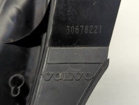 2003-2006 Volvo Xc90 Tail Light Assembly Passenger Right OEM P/N:30678221 Fits Fits 2003 2004 2005 2006 OEM Used Auto Parts 