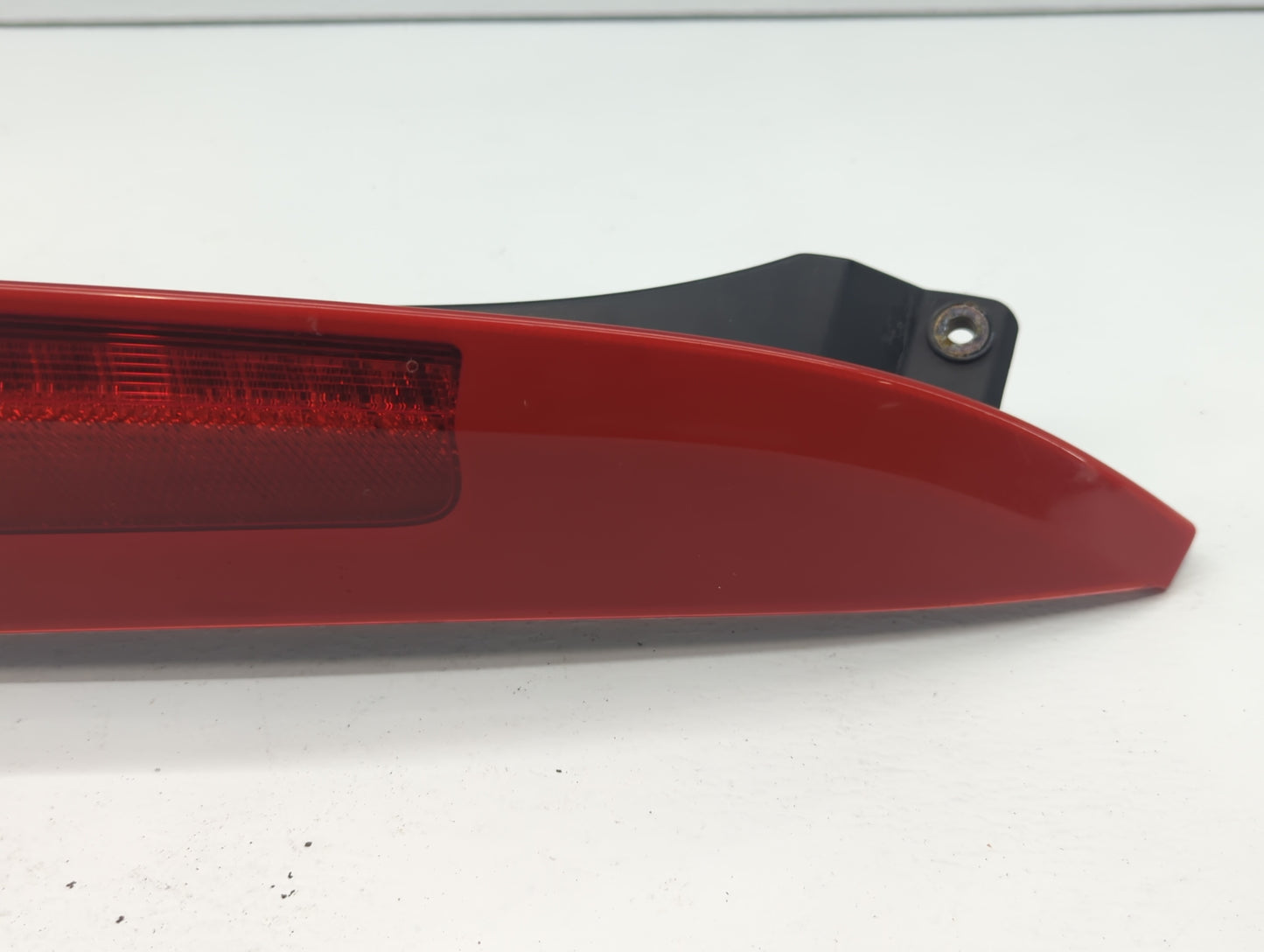 2003-2006 Volvo Xc90 Tail Light Assembly Passenger Right OEM P/N:30678221 Fits Fits 2003 2004 2005 2006 OEM Used Auto Parts 