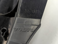 2003-2006 Volvo Xc90 Tail Light Assembly Passenger Right OEM P/N:30678221 Fits Fits 2003 2004 2005 2006 OEM Used Auto Parts 