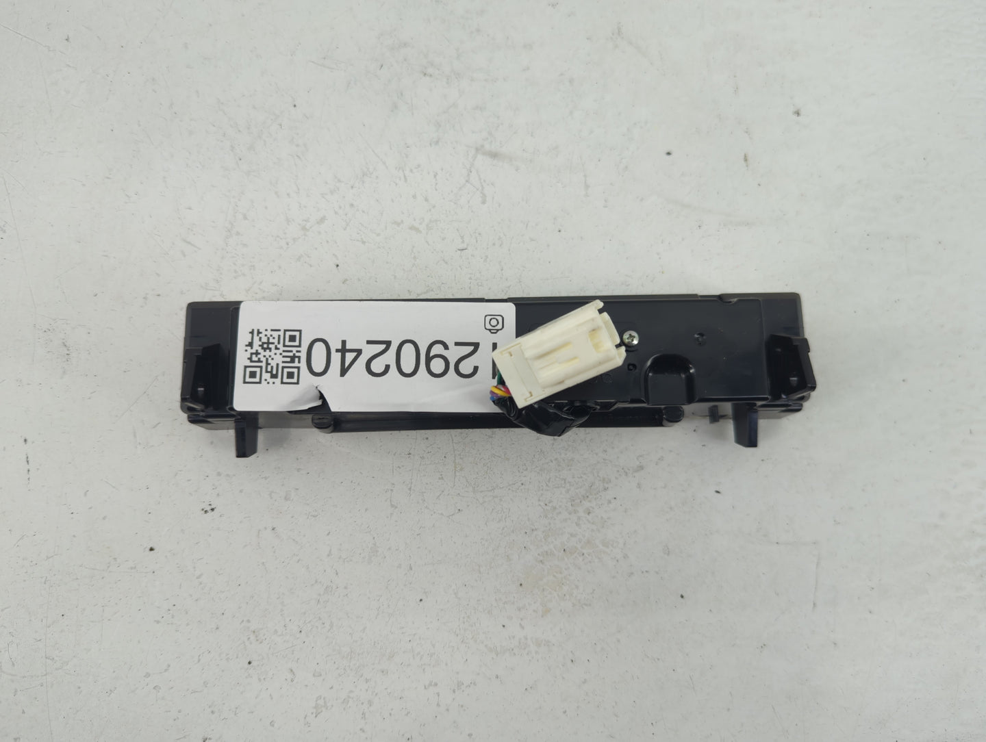 2005-2006 Acura Mdx Information-gps-tv Control Module - Oemusedautoparts1.com