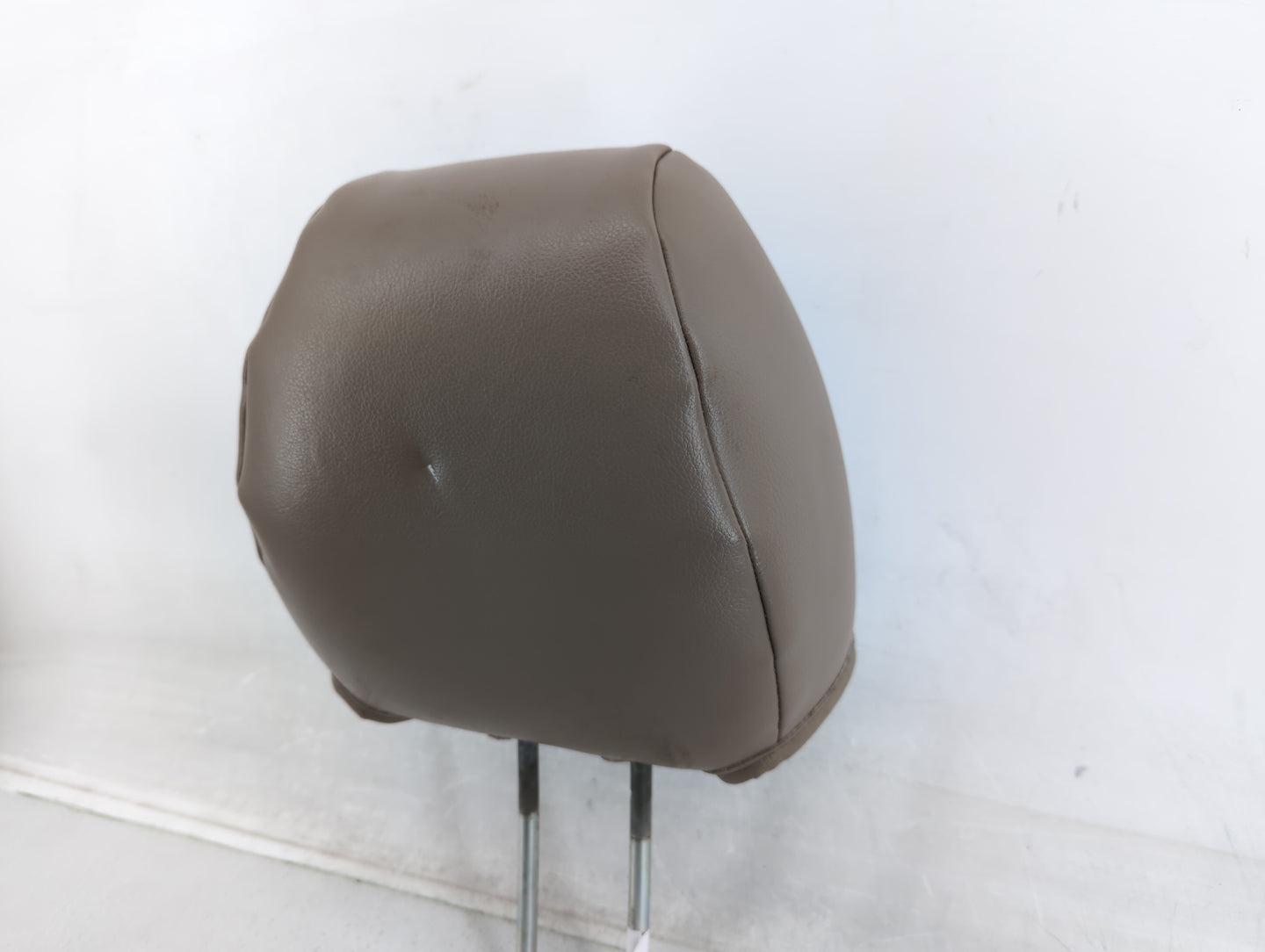 2005-2006 Acura Mdx Headrest Head Rest Rear Seat Fits Fits 2005 2006 OEM Used Auto Parts - Oemusedautoparts1.com
