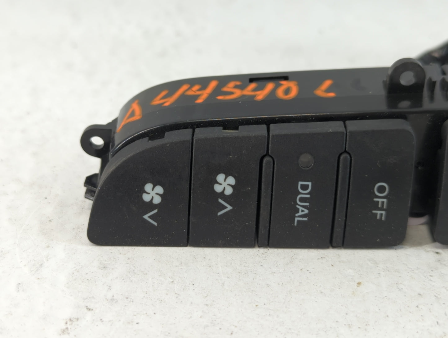 2004-2008 Acura Tl Climate Control Module Temperature AC/Heater Replacement Fits Fits 2004 2005 2006 2007 2008 OEM Used Auto