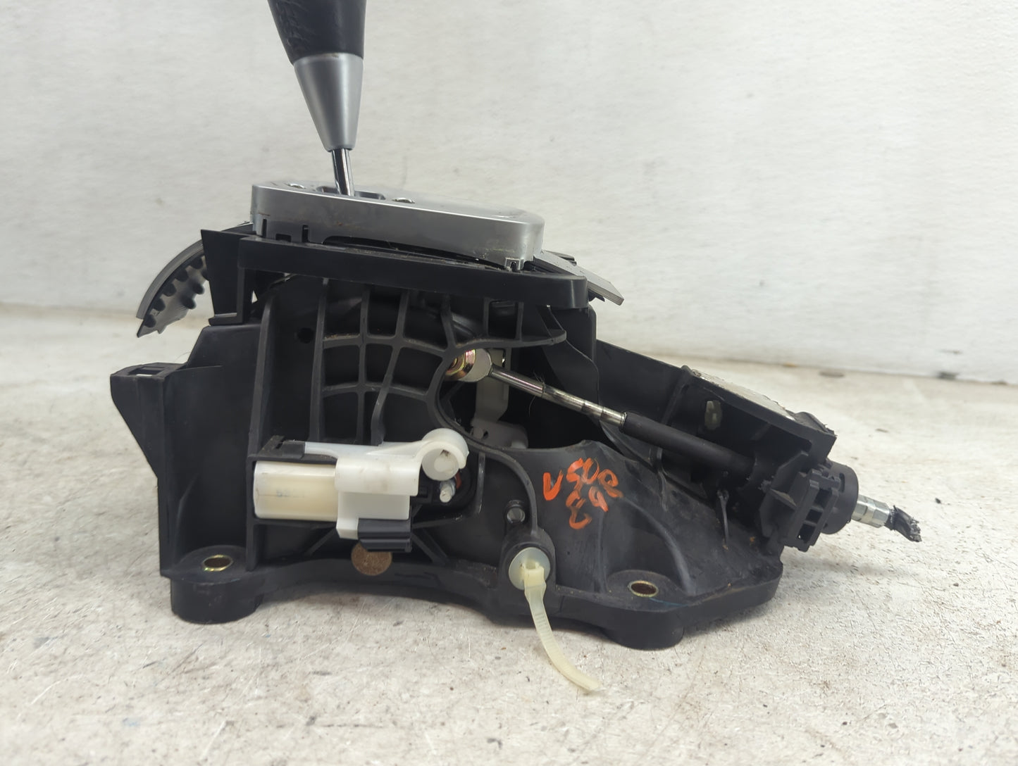 2006 Acura Tl Floor Console Assembly Shifter - Oemusedautoparts1.com