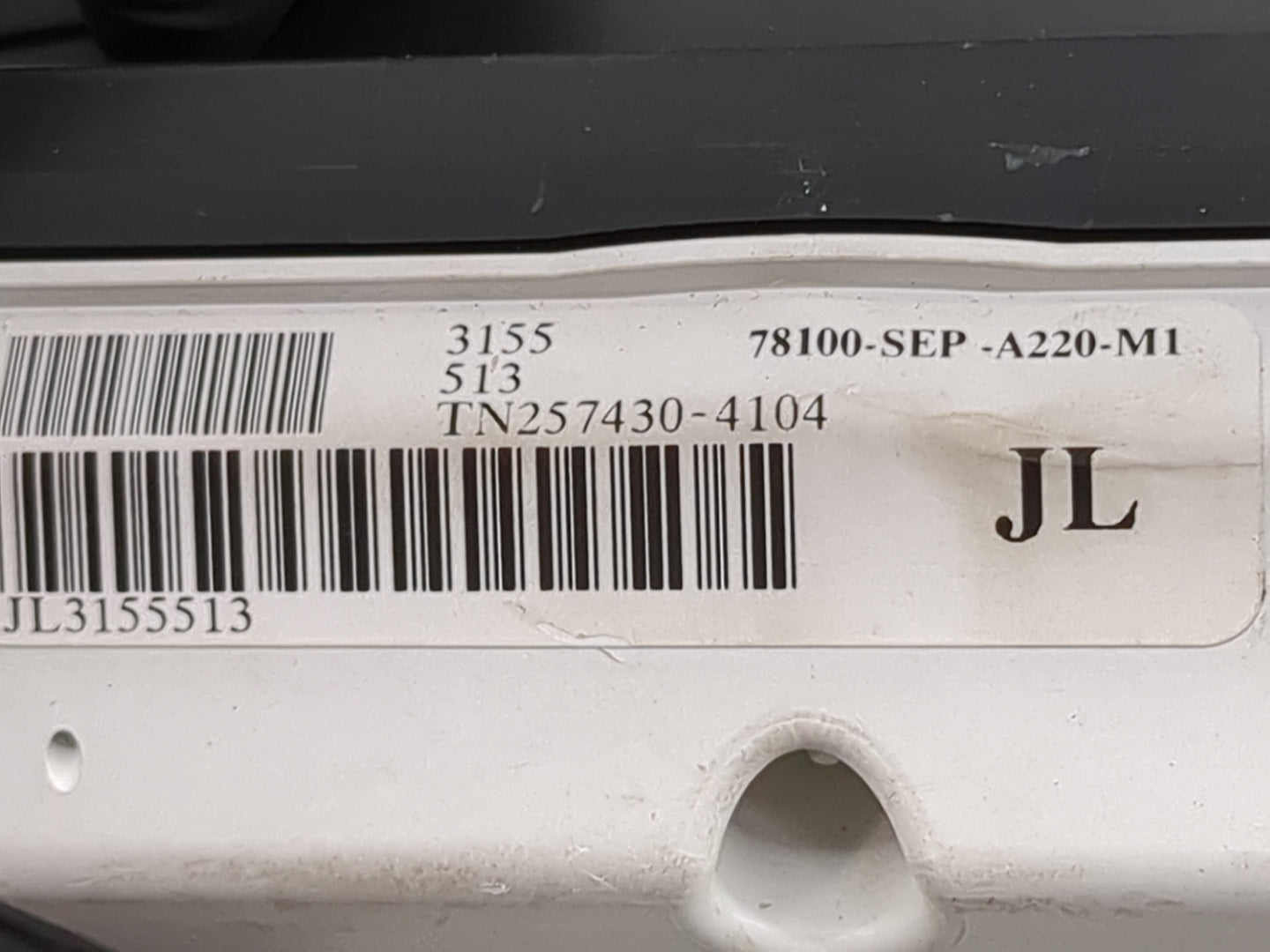 2005-2006 Acura Tl Instrument Cluster Speedometer Gauges P/N:78100-SEP-A220-M1 TN257430-4104 Miles: Fits Fits 2005 2006 OEM 