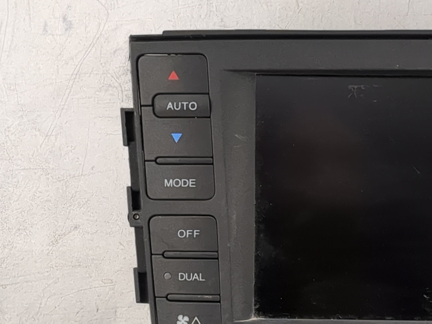 2004-2006 Acura Tl Information Display Screen 1494954 - Oemusedautoparts1.com