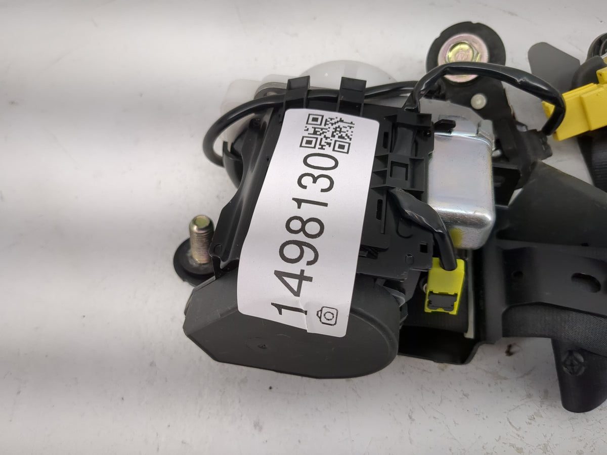 2004-2008 Acura Tl Passenger Front Seatbelt Retractor Black - Oemusedautoparts1.com