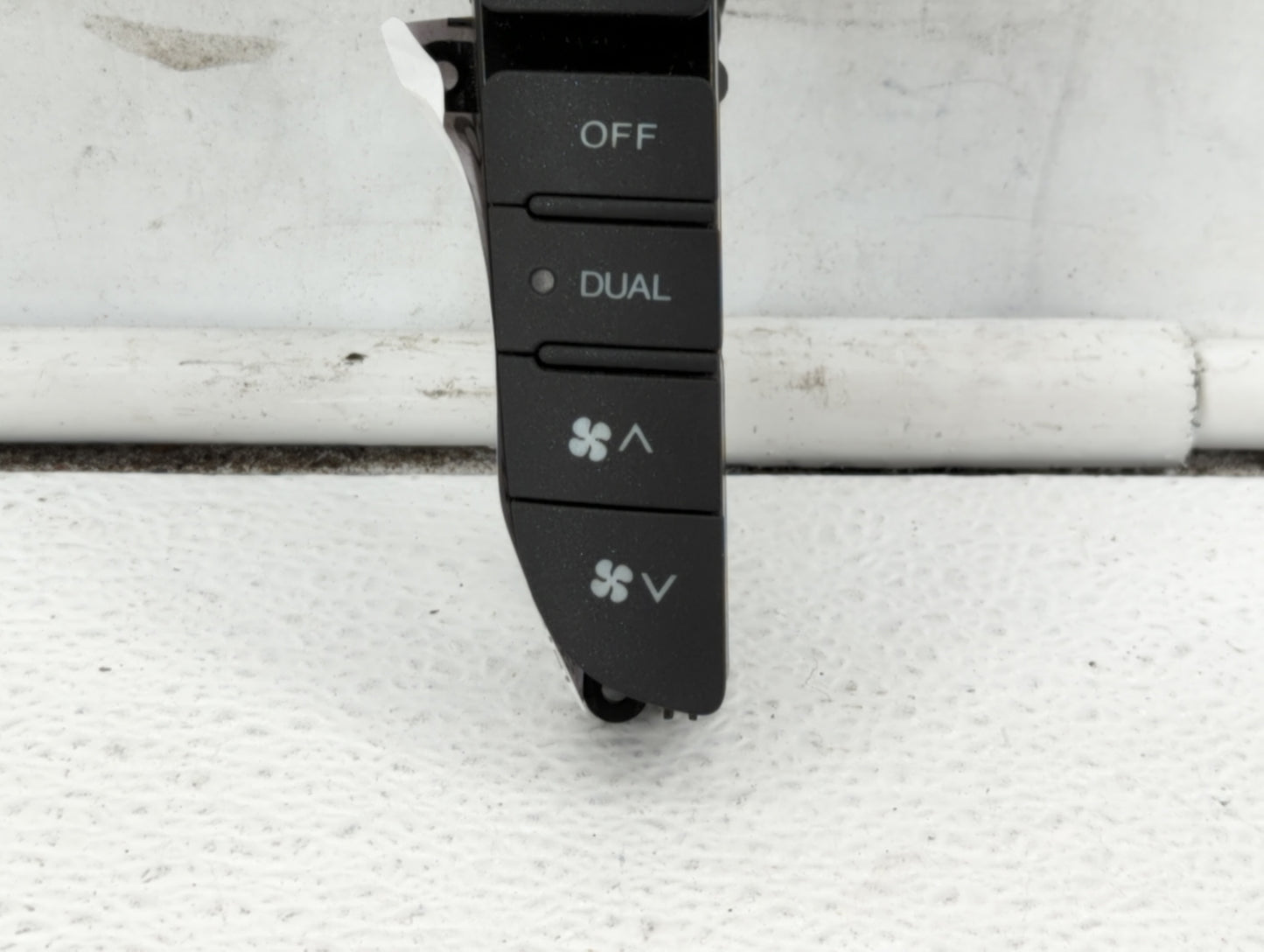 2004-2008 Acura Tl Climate Control Module Temperature AC/Heater Replacement P/N:M24722 Fits Fits 2004 2005 2006 2007 2008 OE