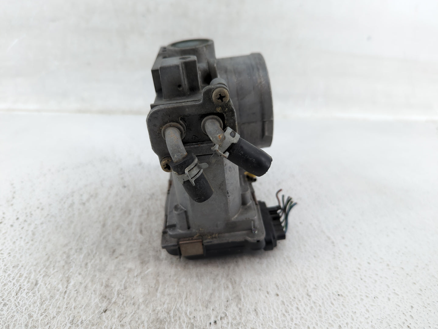 2005-2008 Acura Tl Throttle Body P/N:GMA3A Fits Fits 2005 2006 2007 2008 OEM Used Auto Parts - Oemusedautoparts1.com