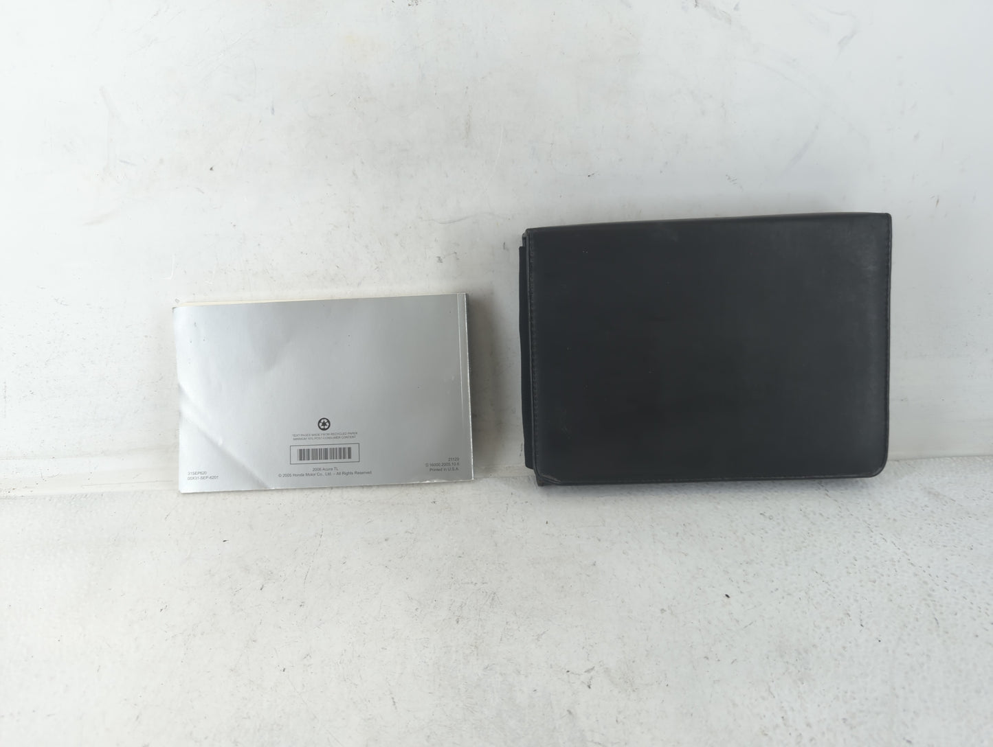 2006 Acura Tl Owners Manual Book Guide P/N:00X31-SEP-6201 OEM Used Auto Parts - Oemusedautoparts1.com