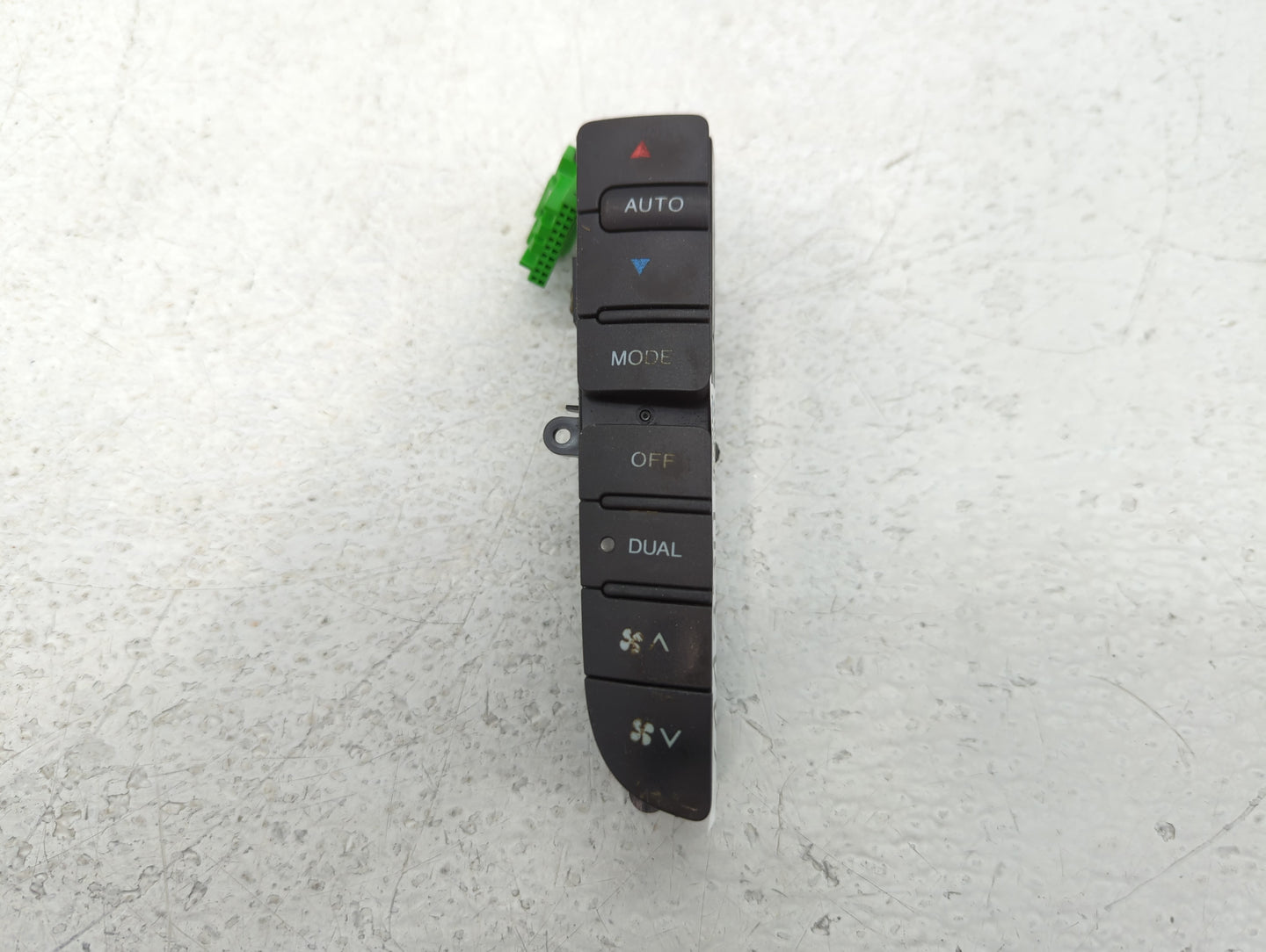 2004-2008 Acura Tl Climate Control Module Temperature AC/Heater Replacement P/N:M24722 Fits Fits 2004 2005 2006 2007 2008 OE