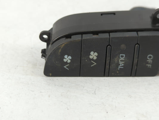 2004-2008 Acura Tl Climate Control Module Temperature AC/Heater Replacement P/N:M24722 Fits Fits 2004 2005 2006 2007 2008 OEM Used Auto Parts