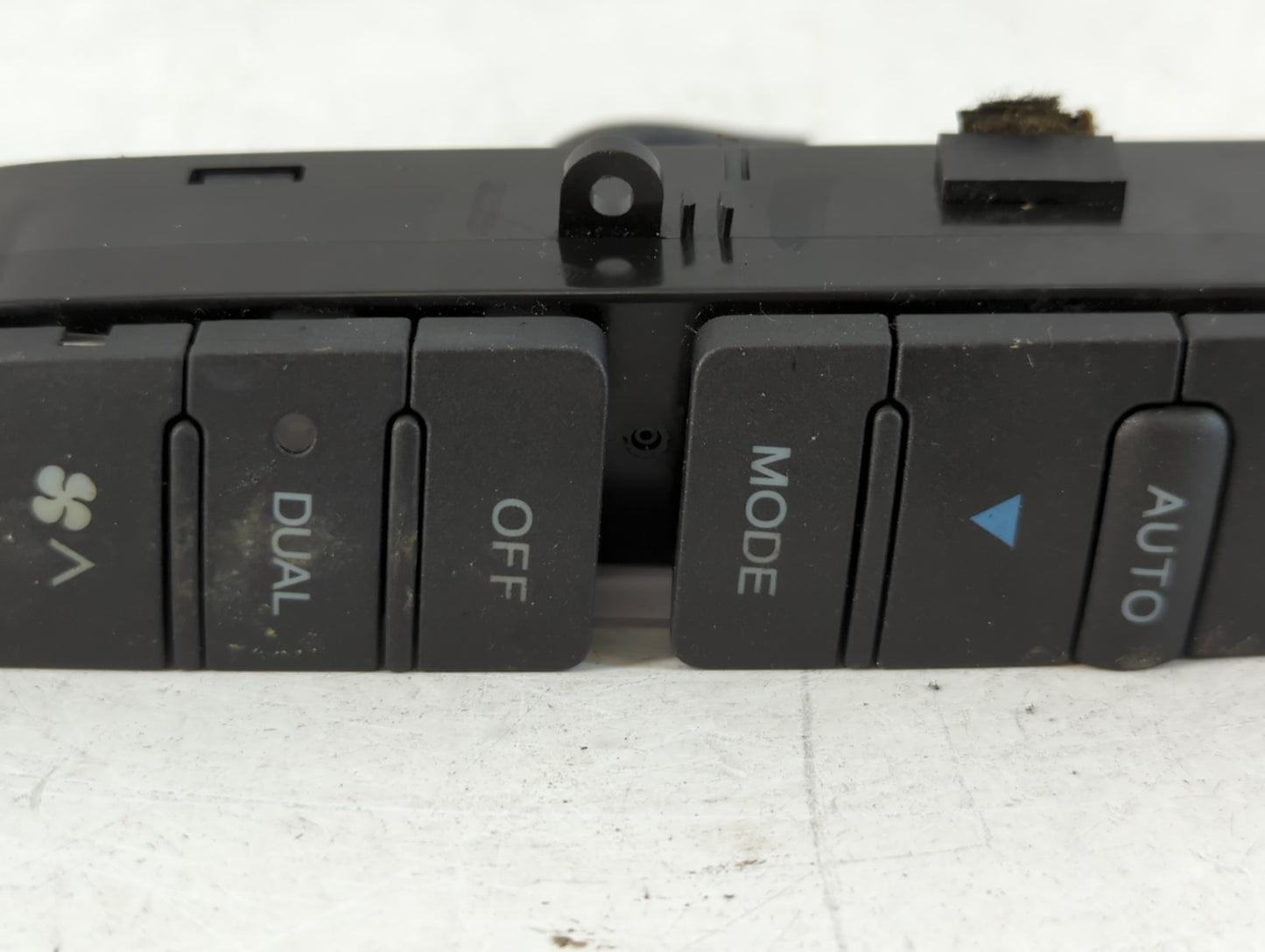 2004-2008 Acura Tl Climate Control Module Temperature AC/Heater Replacement P/N:M24722 Fits Fits 2004 2005 2006 2007 2008 OE