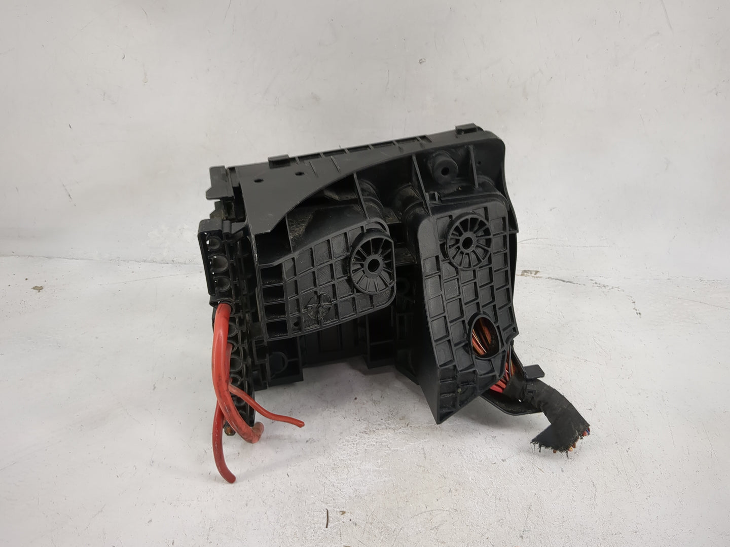 2006-2013 Audi A3 Fusebox Fuse Box Panel Relay Module P/N:1K0937125D 1K0937125 Fits OEM Used Auto Parts - Oemusedautoparts1.