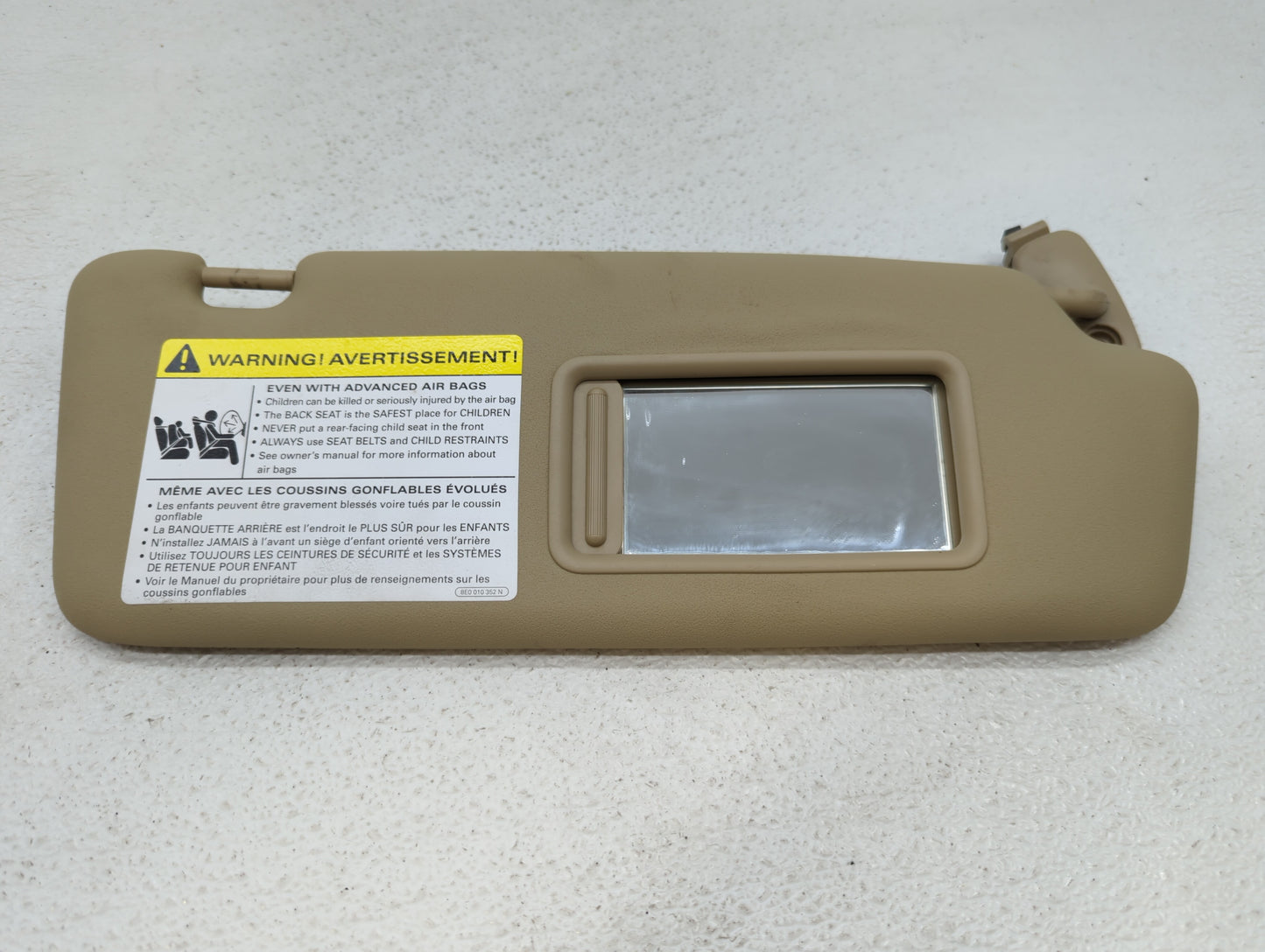 2006 Audi A3 Sun Visor Shade Replacement Passenger Right Mirror Fits OEM Used Auto Parts - Oemusedautoparts1.com