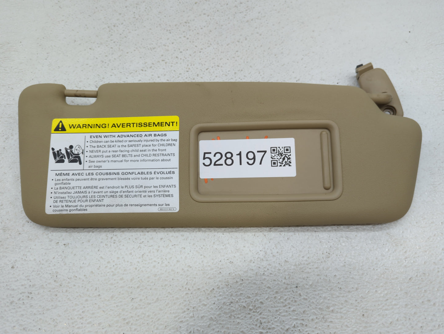 2006 Audi A3 Sun Visor Shade Replacement Passenger Right Mirror Fits OEM Used Auto Parts - Oemusedautoparts1.com