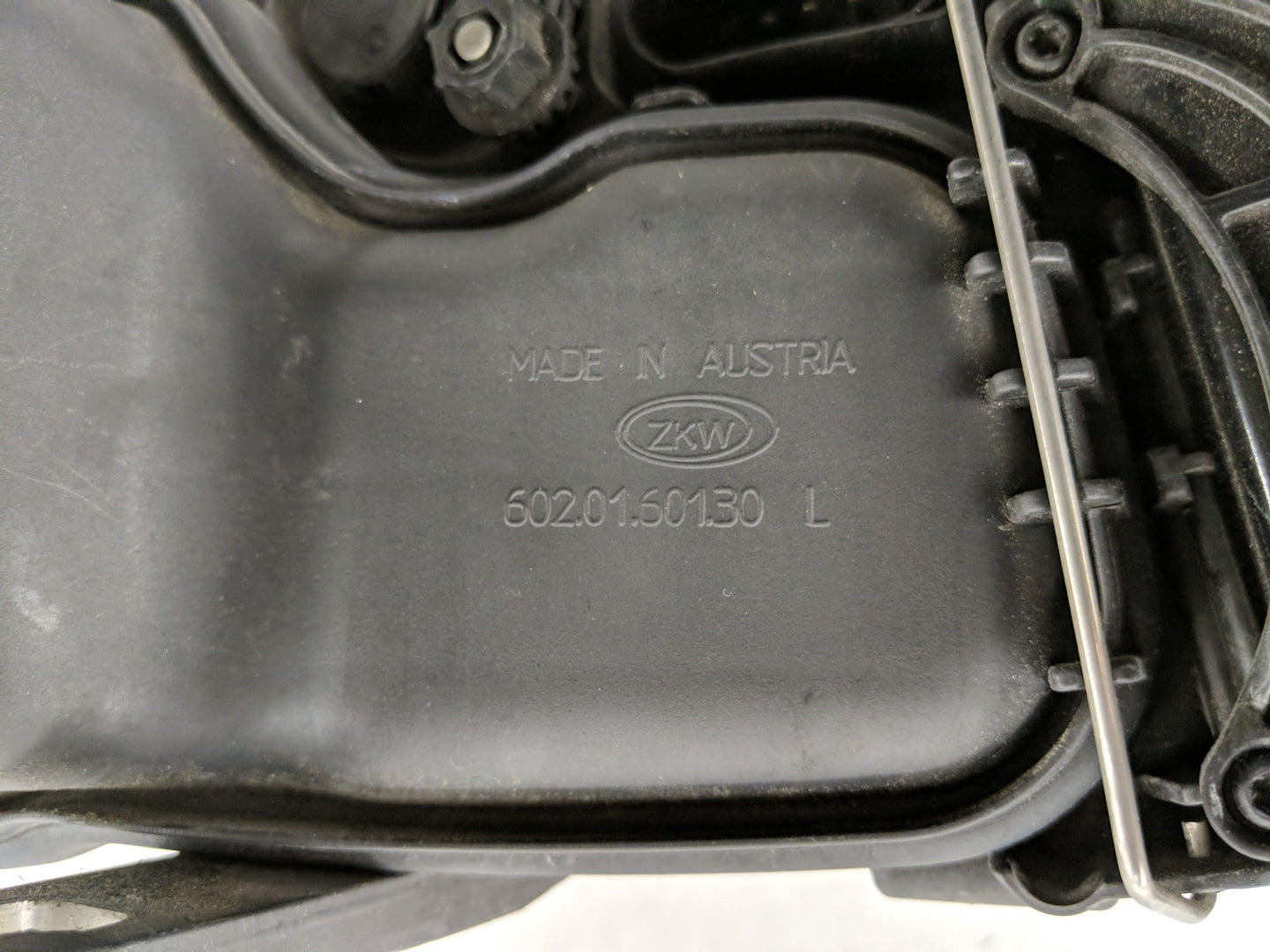 2003-2006 Audi A4 Driver Left Oem Head Light Headlight Lamp - Oemusedautoparts1.com