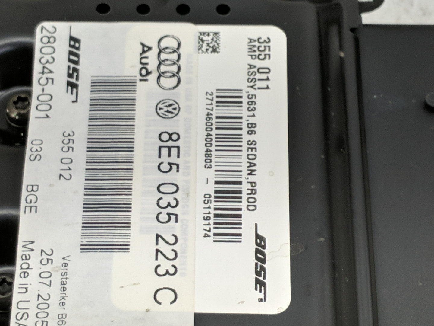 2005-2008 Audi A4 Radio AM FM Cd Player Receiver Replacement P/N:96180-2E101 Fits Fits 2005 2006 2007 2008 OEM Used Auto Par