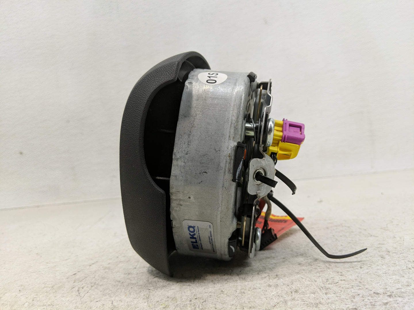 2006-2006 Audi A4 Air Bag Driver Left Steering Wheel Mounted - Oemusedautoparts1.com