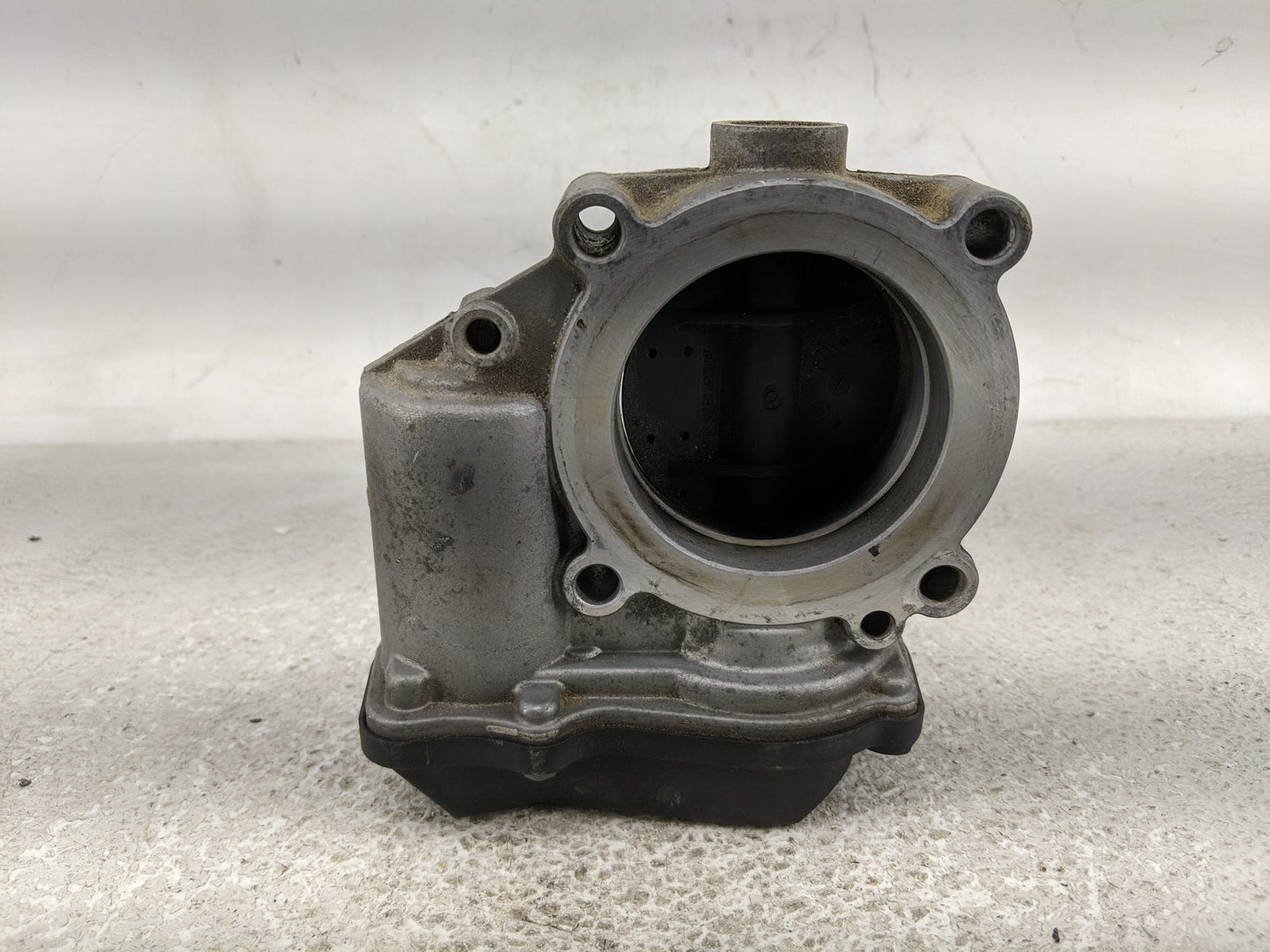 2005-2016 Audi A4 Throttle Body P/N:A2C84068600 06F 133 062 Q Fits OEM Used Auto Parts - Oemusedautoparts1.com