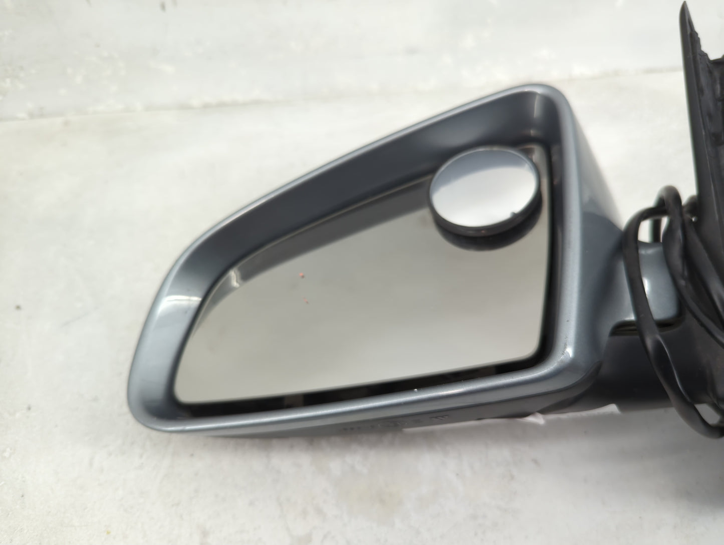 2002-2008 Audi A4 Driver Side View Mirror - Left Door Mirror OEM Used - Oemusedautoparts1.com