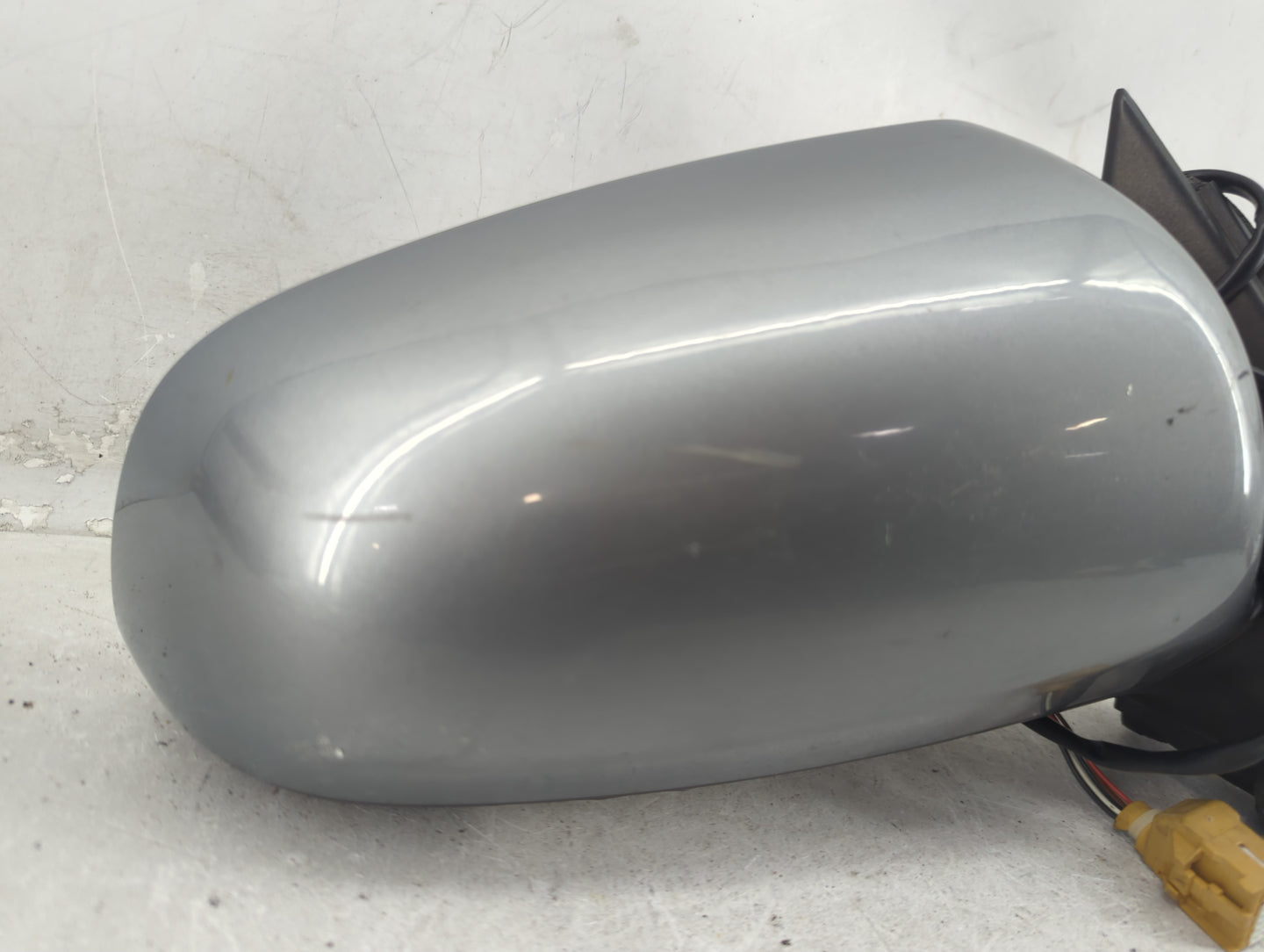 2002-2008 Audi A4 Passenger Side View Mirror - Right Door Mirror OEM Used - Oemusedautoparts1.com