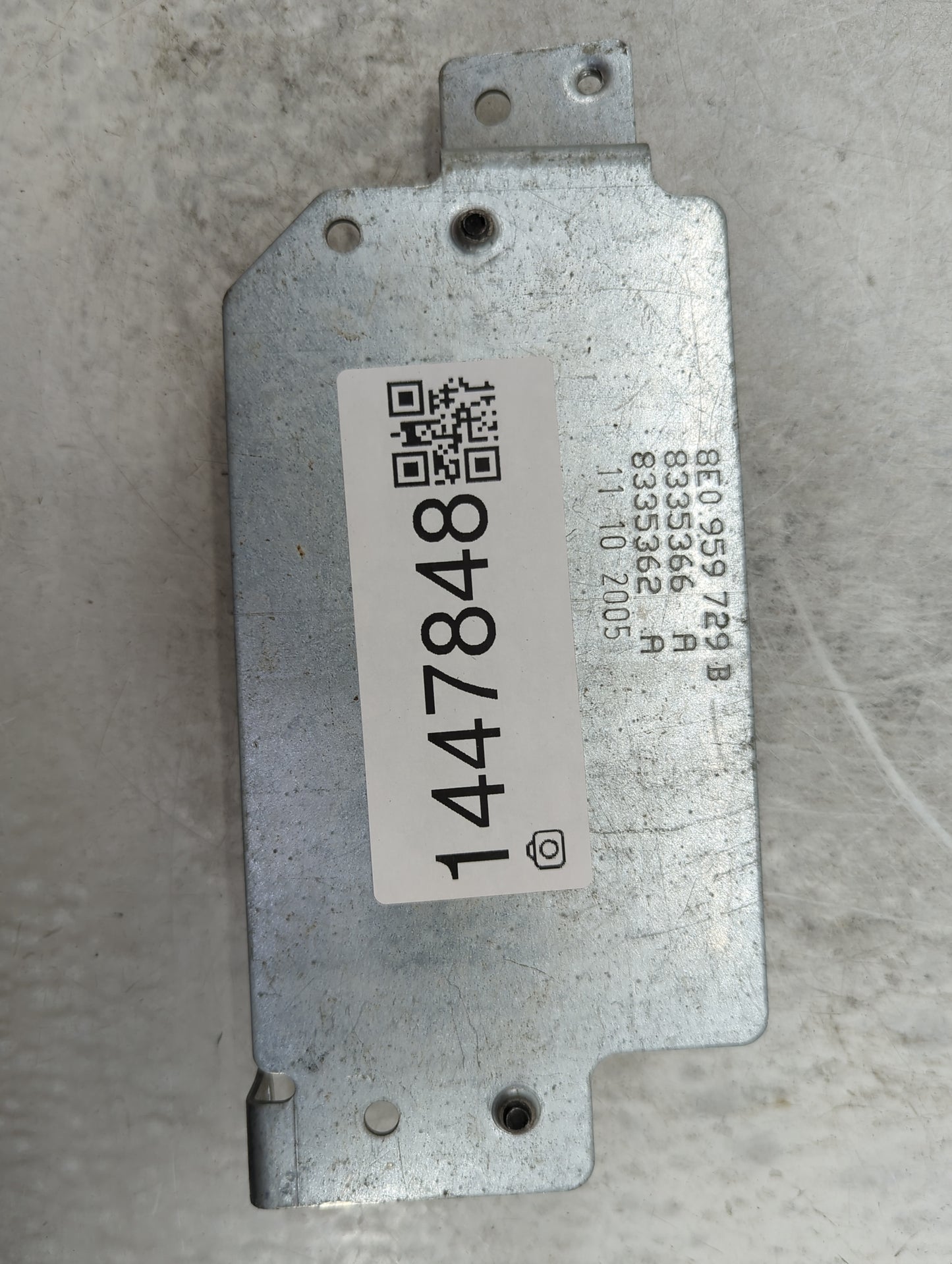 2002-2007 Audi A4 Memory Control Module - Oemusedautoparts1.com