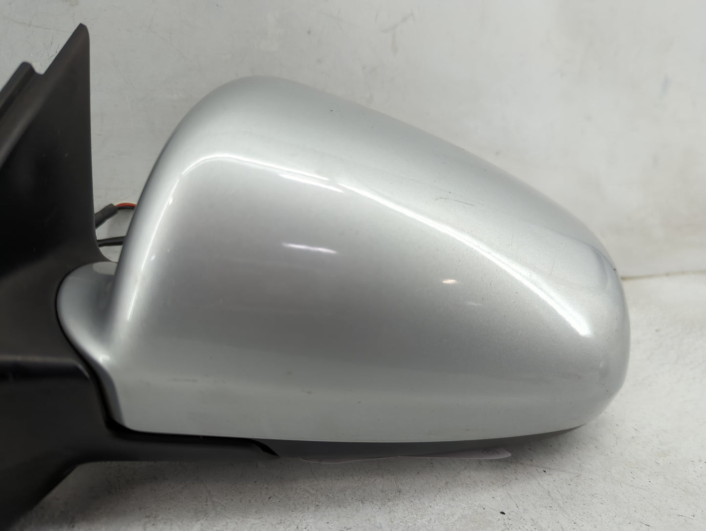 2002-2008 Audi A4 Driver Side View Mirror - Left Door Mirror OEM Used - Oemusedautoparts1.com