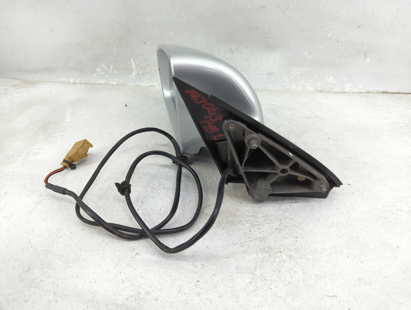 2002-2008 Audi A4 Driver Side View Mirror - Left Door Mirror OEM Used - Oemusedautoparts1.com
