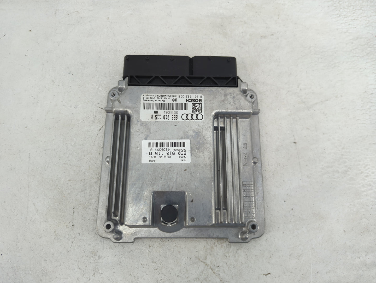 2006 Audi A4 PCM Engine Control Computer ECU ECM PCU OEM P/N:0 261 S02 223 8E0 910 115 M Fits OEM Used Auto Parts - Oemuseda